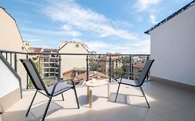 Large Terrace In Old Center Of Sofia By Flat Mаnager